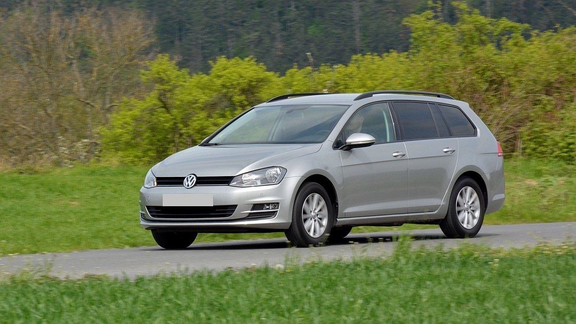 måtte afhængige rent Testujeme ojeté kombi Volkswagen Golf VII 1.6 TDI – ve své kategorii je bez  konkurence | TestyOjetin.cz