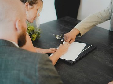 Do Česka se dovážejí výrazně starší ojetiny než na Slovensko