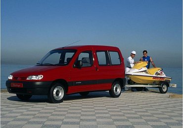 Citroën Berlingo slaví 30 let. Elektrickou verzi nabízel už v době, kdy o elektromobilech téměř nikdo nemluvil