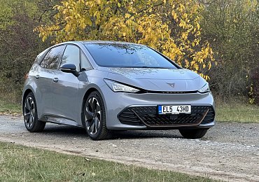Test ojeté Cupry Born 58 e-Boost: stylový elektrický hatchback se srdcem Volkswagenu
