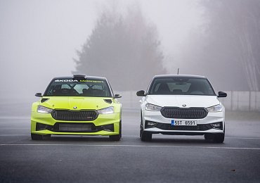 Závodní Fabia s výkonem 300 koní je pomalejší než ta běžná. To by napadlo asi málokoho