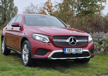Drahý? Ale vůbec ne. Ojetý Mercedes GLC 250 z roku 2018 za 760 tisíc skutečně není drahý. I když to tak může vypadat