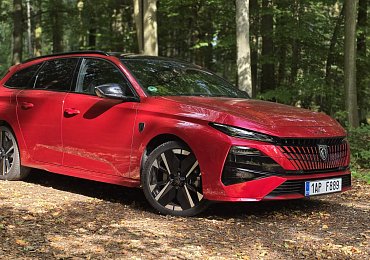 Peugeot 308 SW GT BlueHDi 130 EAT8: Kombík, který si diesel ještě užívá