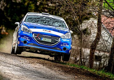 Z motokáry do závodního Peugeotu 208 a hned vítězství