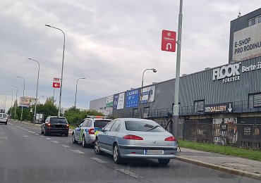 Rychlost nade vše. Pražské policisty ostatní přestupky příliš nezajímají. Měřit je snadné a rychlé