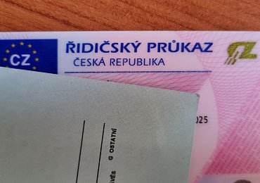 Třikrát propadneš a jsi bez řidičáku, souhlasí čeští řidiči