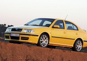 Škoda Octavia RS měla v první generaci 180 koní, ta dnešní až 245. Stojí ale o cca 400 tisíc více