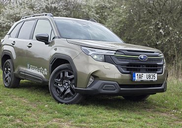 Subaru Forester e-Boxer (2025): Jistota v každém počasí, hybridně a bez dobíjení