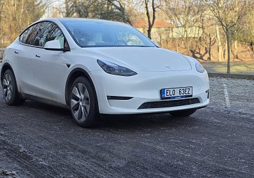 Jestli nějaký elektromobil, tak jedině Tesla aneb týden s ojetou Teslou Model Y