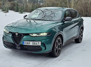 Test ojetá Alfa Romeo Tonale 1,5 VGT 48V MHEV o výkonu 118 kW