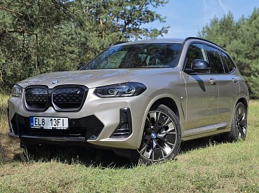 Uživatelská recenze: BMW iX3 (2022) – Bateriová moderna v klasickém balení