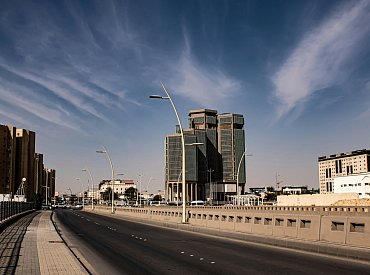 BYD a Aramco spojují síly. Nové technologie pro elektromobily míří z Číny do Saudské Arábie