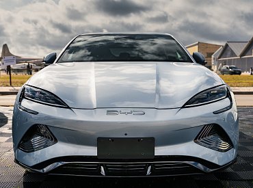 5 minut stačí. BYD mění pravidla hry a šokuje svět ultrarychlým nabíjením