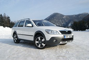 Nepřekonatelná klasika - ojetá Škoda Octavia Scout. Buď ji miluješ, nebo nenávidíš