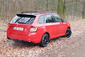 Za kolik jezdí a vyplatí se vůbec ojetá Škoda Fabia kombi 1,2 TSI třetí generace?