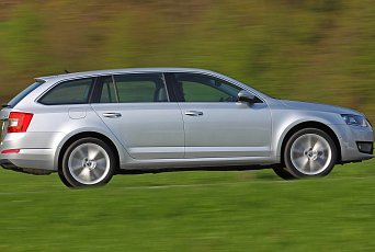 Test ojeté Octavie III 1,2 TSI – je to dobré auto, ale automatu se raději vyhněte