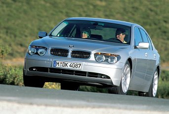 Ojeté BMW 7 – servis vás bude stát víc než auto, ale svezení to je parádní