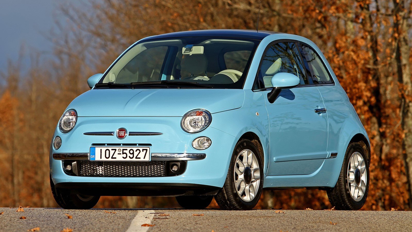 Testujeme ojetý Fiat 500 kdo ho jednou zkusí, už nechce