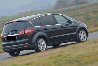 Testujeme ojetý Ford S-Max 2.0 TDCI – spolehlivé MPV s drahými náhradními díly