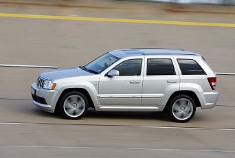 Ojetý Jeep Grand Cherokee nepotěší každého, ale znalce nadchne