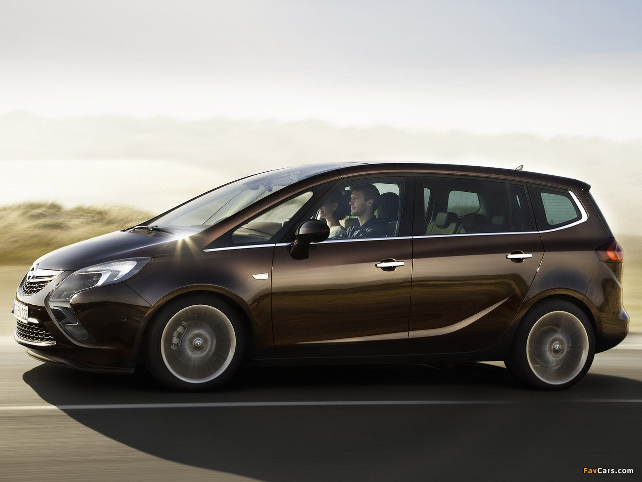 Test Ojeteho Mpv Opel Zafira Tourer 2 0 Cdti Na Ceske Dalnice A Okresky Jako Delana Testyojetin Cz