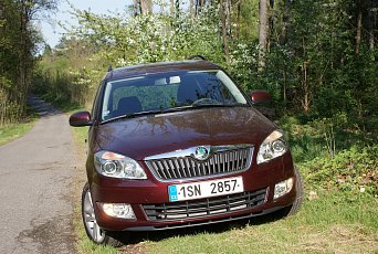 Testujeme ojetou Škodu Roomster Scout 1.2 TSI DSG 77kW – žádný krasavec, ale v tom je jeho kouzlo