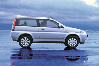 Honda HR-V je ojetina pro zábavu a za pár korun. Jenom pozor na čtyřkolku