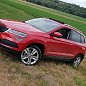Roční Škoda Karoq - ušetřit se dá i 150 tisíc a auto je jako nové