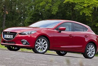 Ojetá Mazda 3 2,0 Skyactiv  je asi poslední mohykán s pořádným atmosférickým motorem