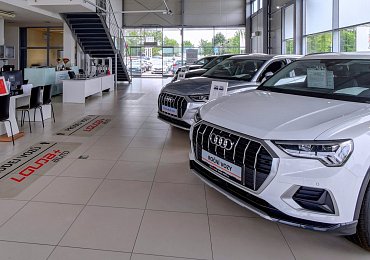 Nový Superb, nebo zánovní Audi, BMW, či Mercedes? Zájem o zánovní prémiové ojetiny výrazně roste