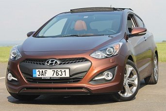 Ojetý Hyundai i30 1,6 CRDI je ve své třídě jednou z nejlepších ojetin na trhu. I po stovkách tisíc kilometrů