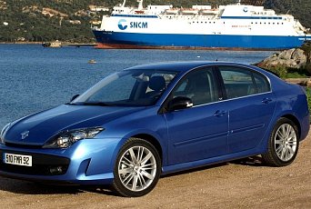 Renault Laguna III do 100 000 Kč - v daném segmentu spolehlivější ojetinu nenajdete