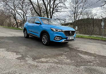 Recenze MG HS výbava Emotion: Skvělé rodinné auto s ještě lepší cenou